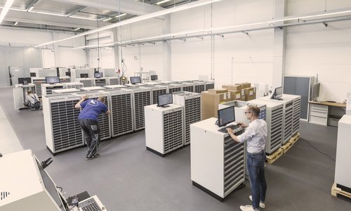 Toolbase-Ausgabeschränke ersparen teure Lagerhalle